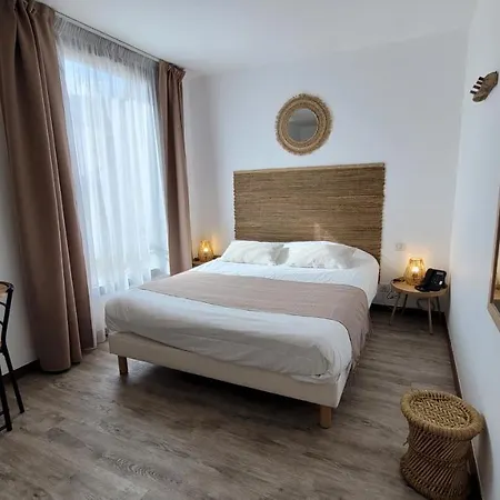 Le Relais Du Valois, Centre