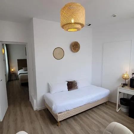 Le Relais Du Valois, Centre