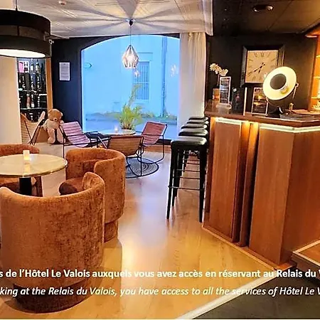 Le Relais Du Valois, Centre Κονιάκ
